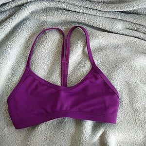 Jolyn uniform top Grape